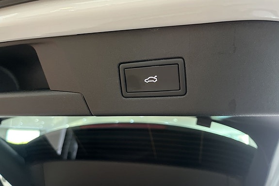 Volkswagen ID.4 9 of 15