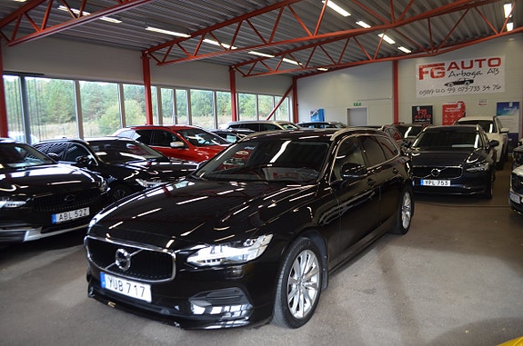 Volvo V90 3 of 24