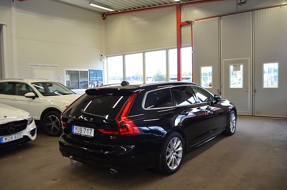 Volvo V90 5 of 24