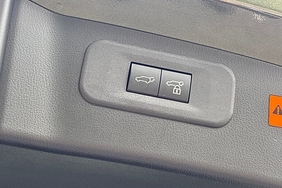 Lexus NX450h+ 19 of 25