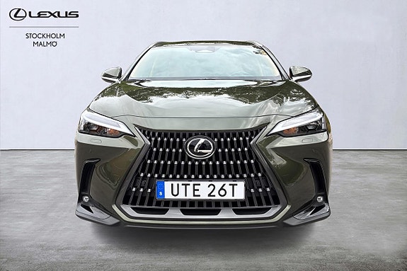 Lexus NX450h+ 5 of 25