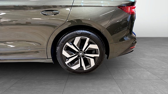 Skoda Enyaq 6 of 24