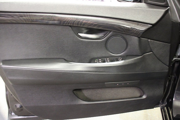 BMW 520d 6 of 20