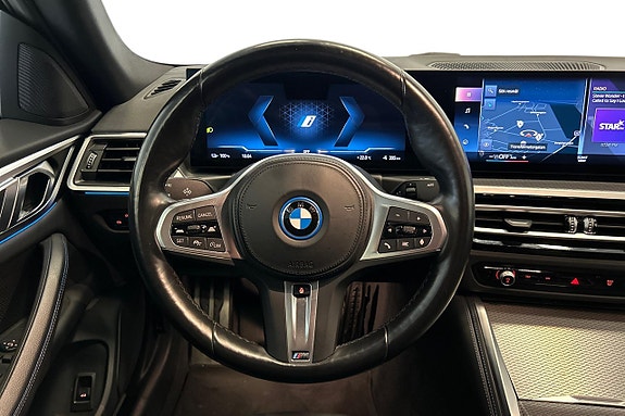 BMW i4 11 of 24