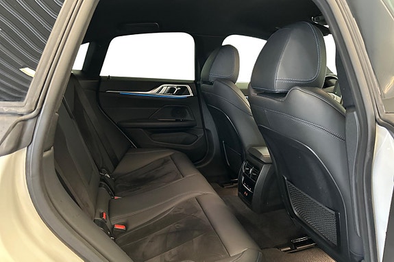 BMW i4 21 of 24