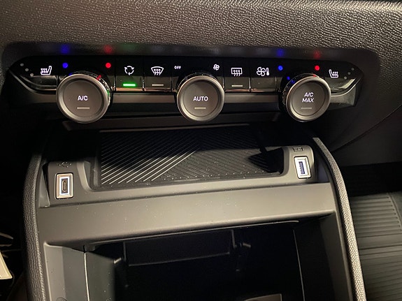 Citroen C4 8 of 12