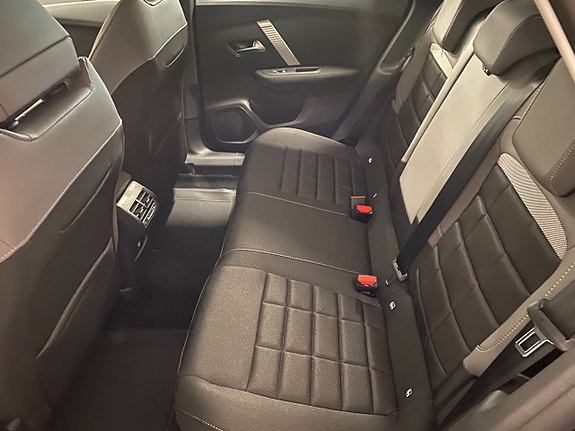 Citroen C4 6 of 12