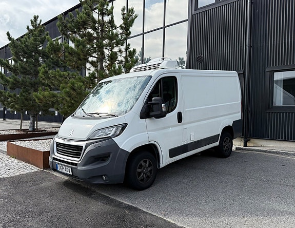 Peugeot Boxer 2 of 17
