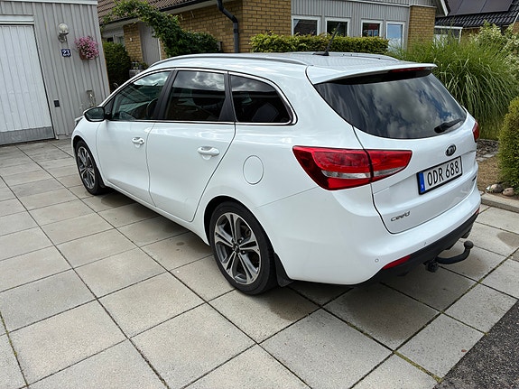 Kia Ceed 3 of 7