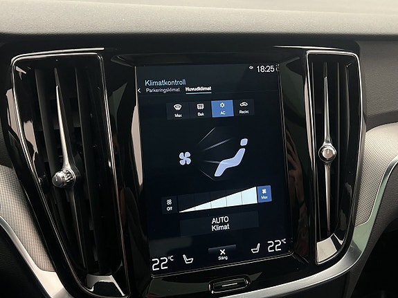Volvo V60 24 of 30