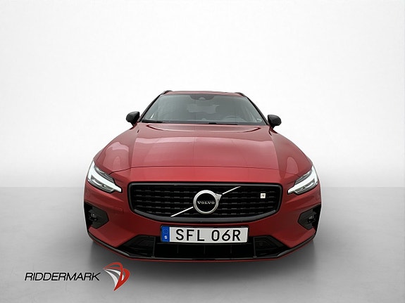 Volvo V60 2 of 30
