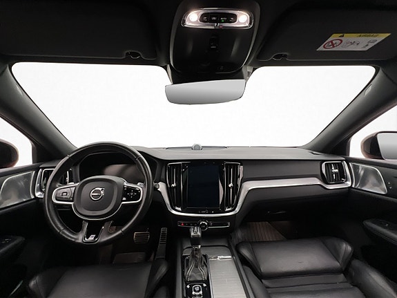 Volvo V60 15 of 30