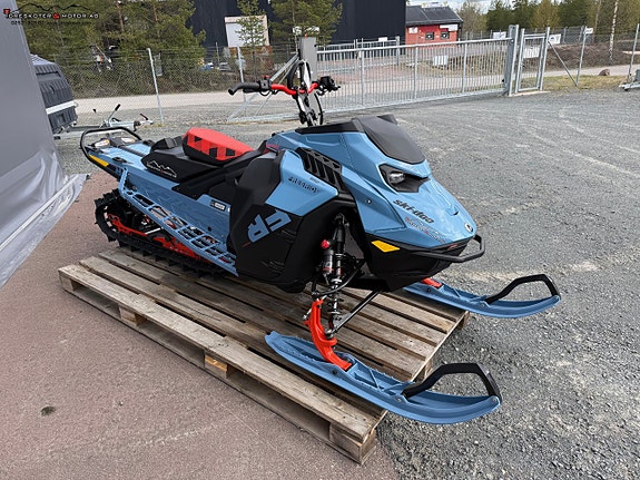 Ski-Doo Freeride Standard 850 E-TEC 146" SHOT *Kampanj* 3 of 5