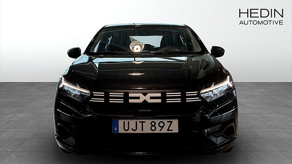 Dacia Sandero 8 of 9
