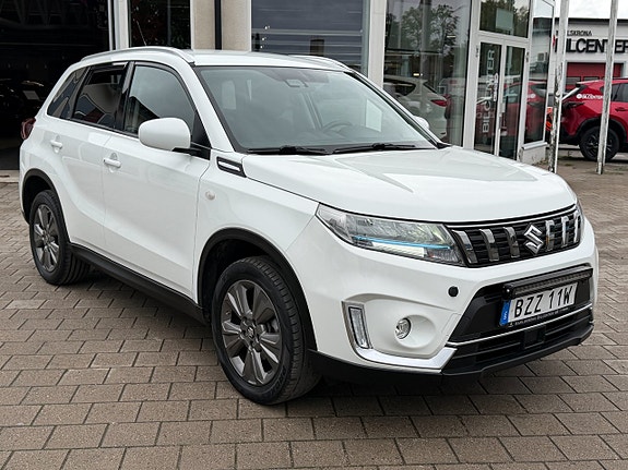 Suzuki Vitara 3 of 27