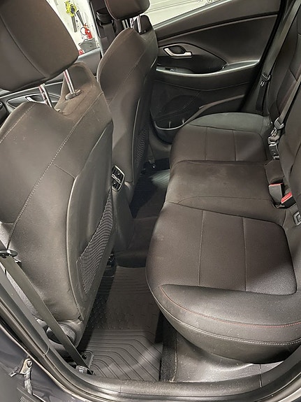 Hyundai i30 5 of 6