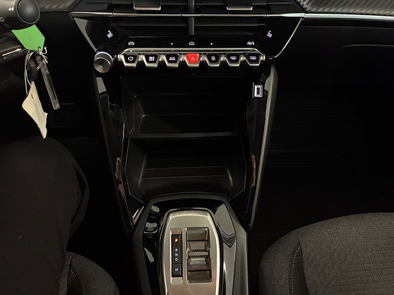 Peugeot 208 12 of 20
