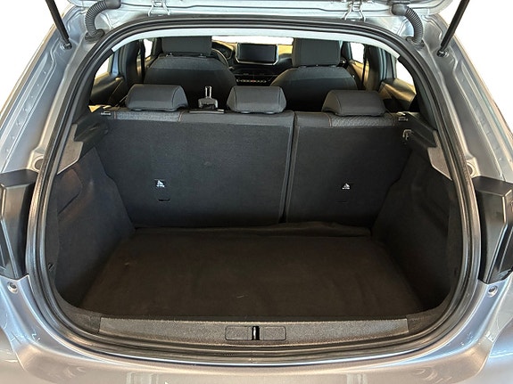 Peugeot 208 18 of 20