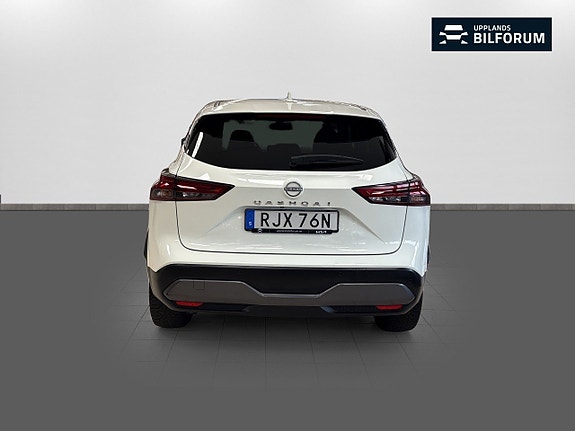 Nissan Qashqai 5 of 17