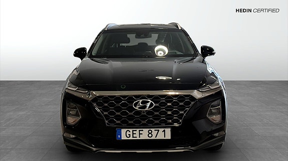 Hyundai Santa Fe 8 of 13