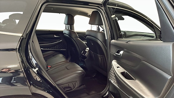 Hyundai Santa Fe 5 of 13