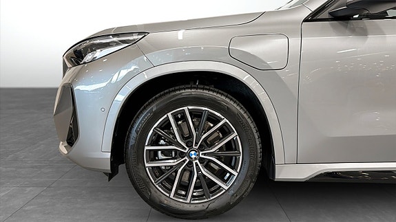 BMW X1 9 of 13