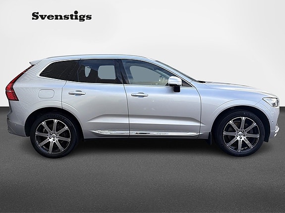 Volvo XC60 3 of 15