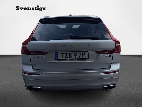 Volvo XC60 7 of 15