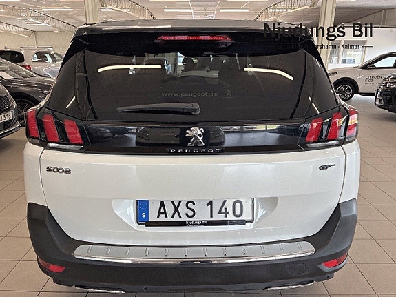 Peugeot 5008 6 of 13