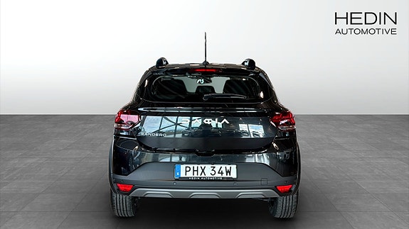 Dacia Sandero 7 of 13
