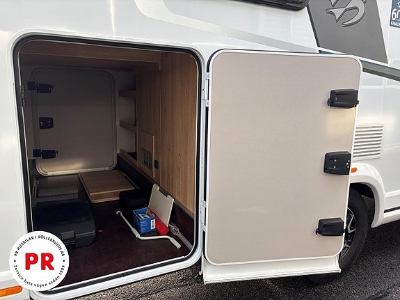 Knaus SKY WAVE 650 MEG 12 of 14