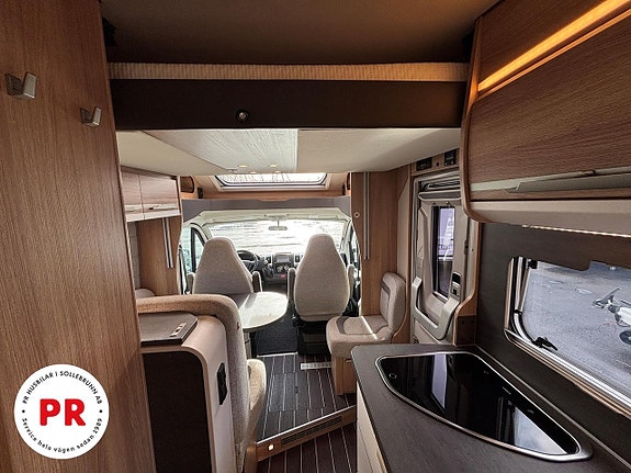 Knaus SKY WAVE 650 MEG 5 of 14