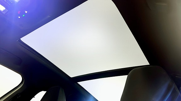 Volkswagen Passat 9 of 26