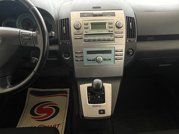 Toyota Corolla Verso 17 of 25