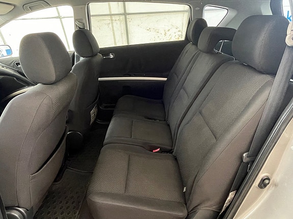 Toyota Corolla Verso 7 of 25