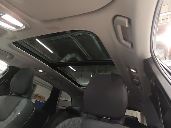 Volvo XC60 10 of 12
