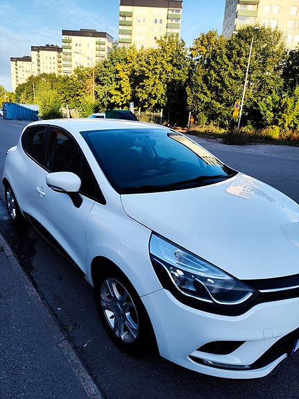 Renault Clio 3 of 6