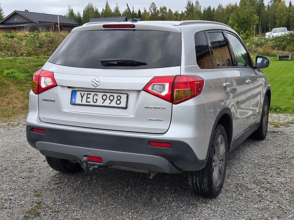 Suzuki Vitara 3 of 13