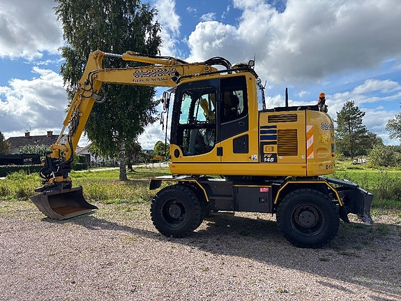 Grävmaskin Komatsu PW148-10 + Redskap 2 of 5