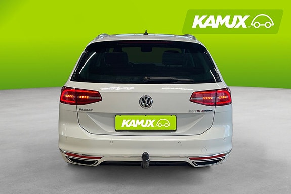 Volkswagen Passat 5 of 18