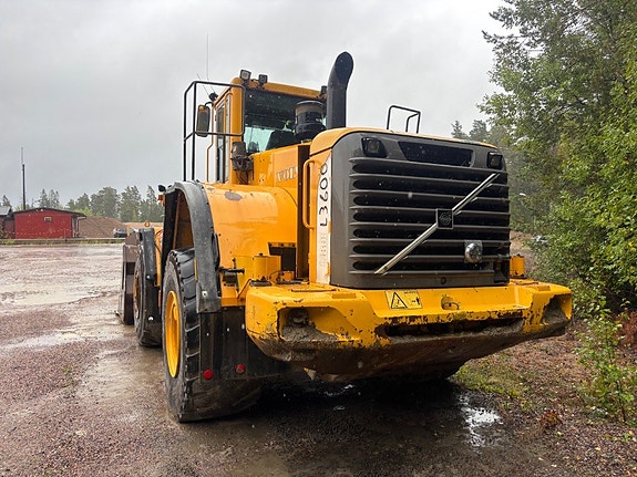 Hjullastare Volvo L180E 3 of 5