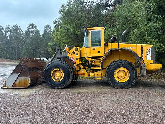 Hjullastare Volvo L180E 2 of 5