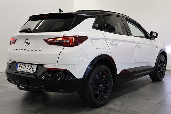 Opel Grandland X 3 of 10