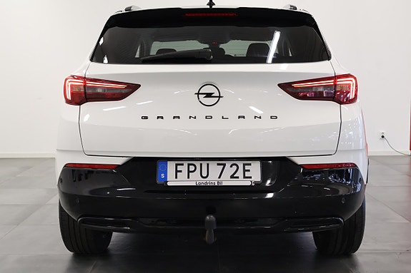 Opel Grandland X 4 of 10