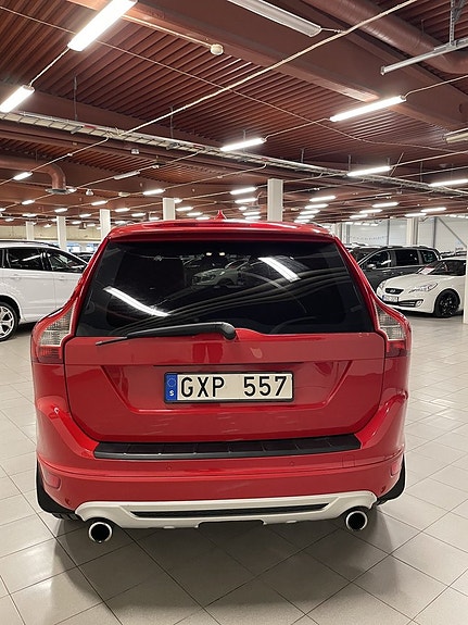 Volvo XC60 3 of 6
