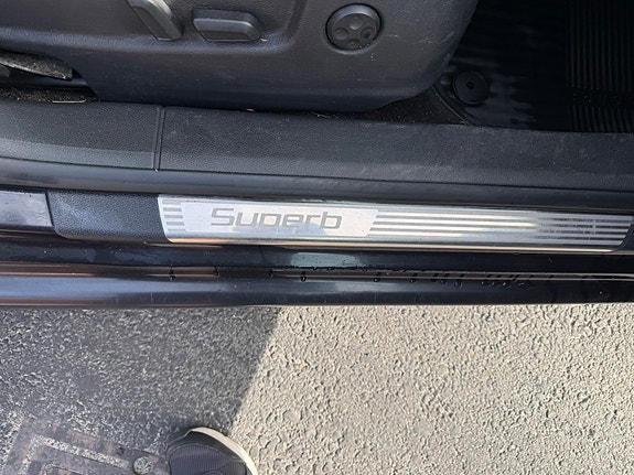 Skoda Superb 6 of 7