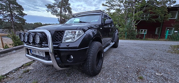 Nissan Navara 3 of 9