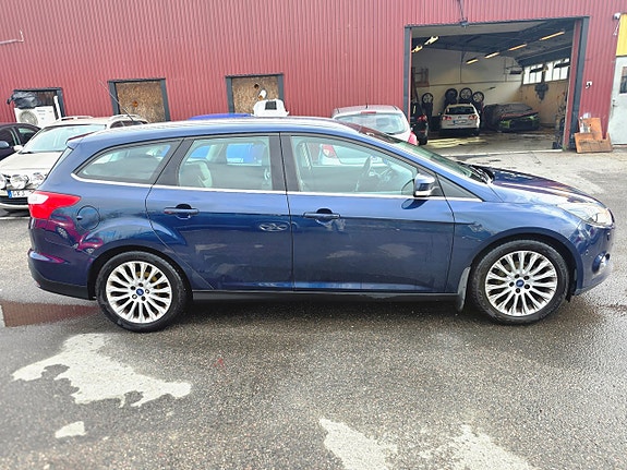 Ford Focus 6 of 22