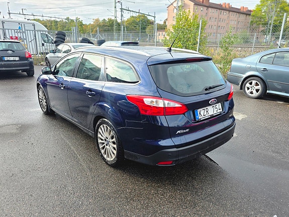 Ford Focus 7 of 22