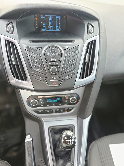 Ford Focus 17 of 22